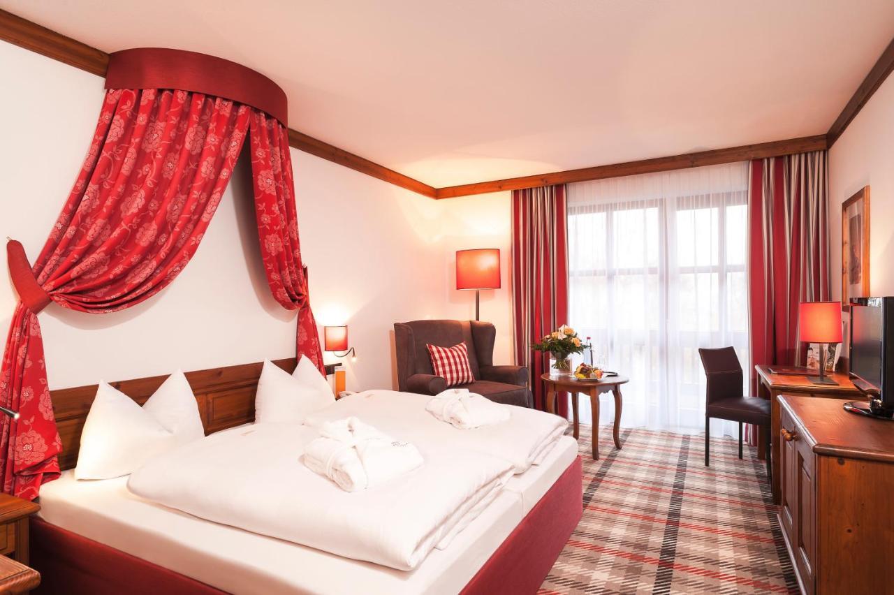 Hotel Fuerstenhof - Wellness- Und Golfhotel Bad Griesbach  Εξωτερικό φωτογραφία