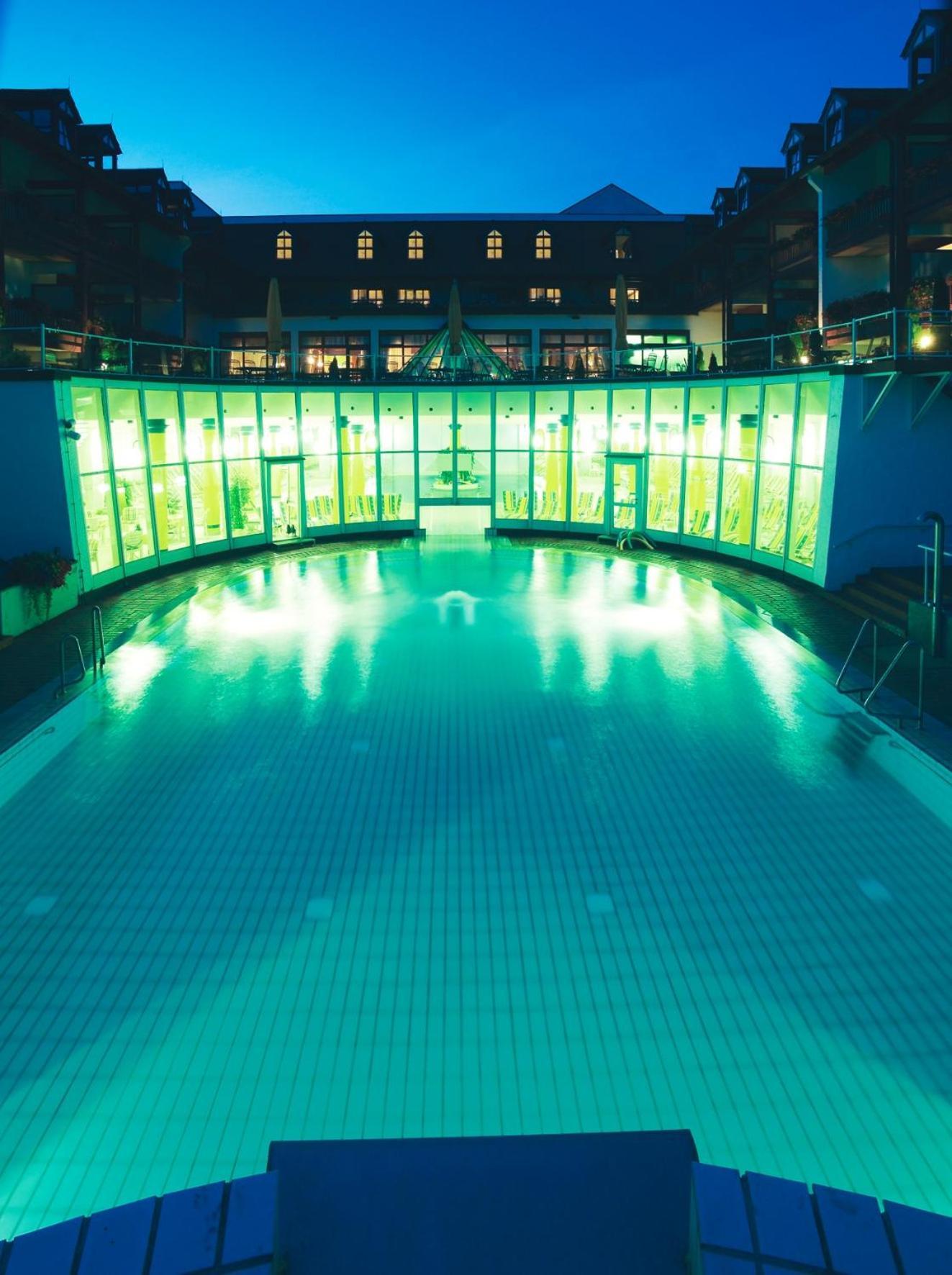 Hotel Fuerstenhof - Wellness- Und Golfhotel Bad Griesbach  Εξωτερικό φωτογραφία