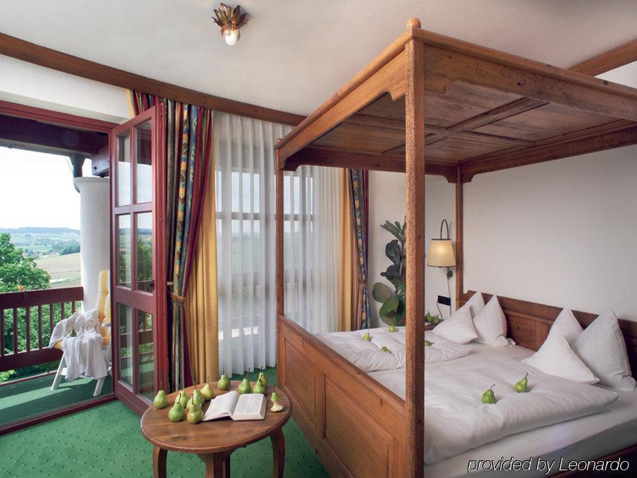 Hotel Fuerstenhof - Wellness- Und Golfhotel Bad Griesbach  Δωμάτιο φωτογραφία